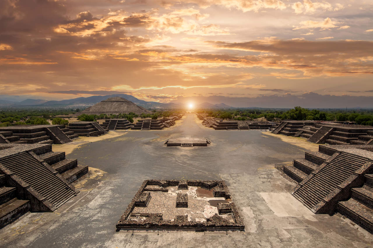 Landmark,Teotihuacan,Pyramids,Complex,Located,In,Mexican,Highlands,And,Mexico